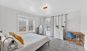 92 Pinewood Ave, Bethlehem, NH 03574