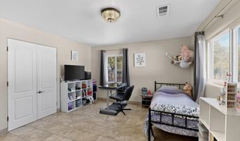 534 Muscatel Ave NE, Albuquerque, NM 87107