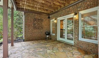 1006 Meadow Brook Dr, Woodstock, GA 30188