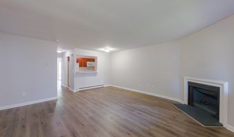 8 Rose Ln 24-11, Danbury, CT 06811