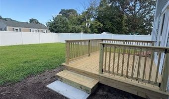16 George St, Warwick, RI 02888