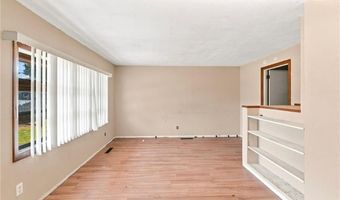 227 S Main St, Coventry, RI 02816