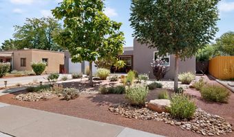 328 Fontana Pl NE, Albuquerque, NM 87108