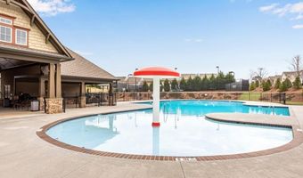 4920 Breezewood Cir, Alpharetta, GA 30004