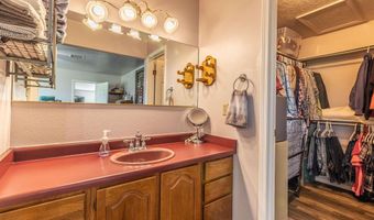 6663 Us 64, Bloomfield, NM 87413