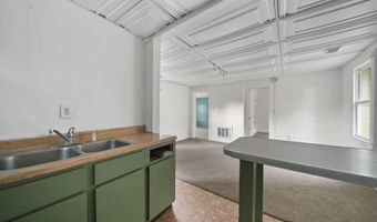 624 N Broad St, Adrian, MI 49221
