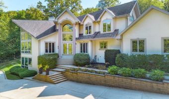 925 N River Rd, Algonquin, IL 60102