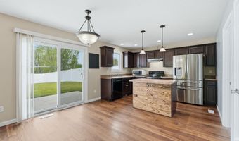 406 Viburnum Creek Run, Avilla, IN 46710