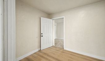 1065 W WHITELEY St, Apache Junction, AZ 85120