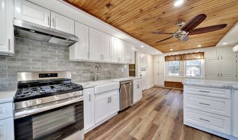 164 Ellisdale Rd, Allentown, NJ 08501