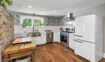 236 Main St, Candia, NH 03034