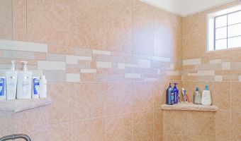 3546 Calle Verde Dr, Alamogordo, NM 88310