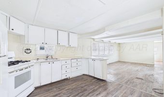 214 W MOBLEY St, Amarillo, TX 79108