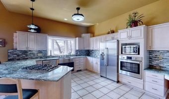 390 Branch Loop Rd, Big Sandy, TN 38221