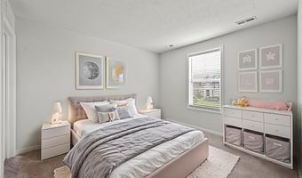 792 NANCY Dr, Aurora, OH 44202