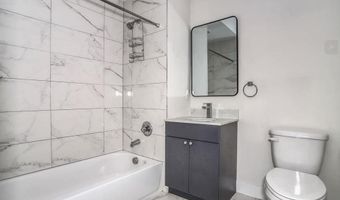 140 AVENUE B 204, Bayonne, NJ 07002