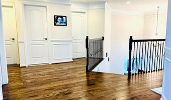 24823 BARRINGTON GROVE Ct, Aldie, VA 20105