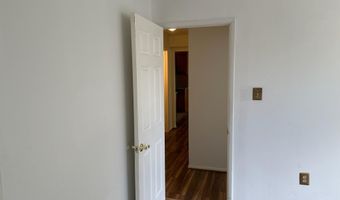 1806 METZEROTT Rd 505, Adelphi, MD 20783