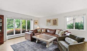 20 Sherman Ave, Bristol, RI 02809