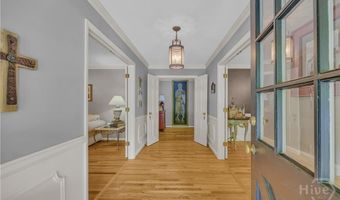 155 Devereux Dr, Athens, GA 30606