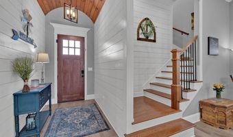 150 St Andrews Ln, Benton, LA 71006