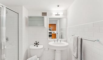 809 6TH St NW 15, Washington, DC 20001