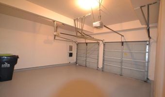 105 BOLTON Ct 156, Ambler, PA 19002