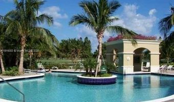 19501 W Country Club Dr PH-06, Aventura, FL 33180