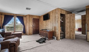 18371 View Point Dr, Anderson, CA 96007