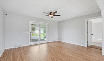 202 Wilson Ct, Anamosa, IA 52205