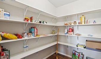 1704 Willow St, Brookside, CO 81212