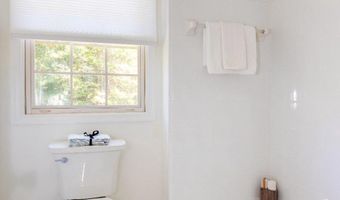7009 PERSIMMON TREE Rd, Bethesda, MD 20817