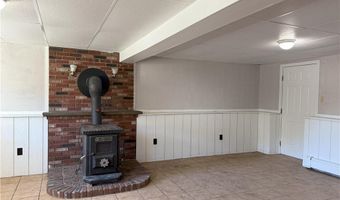 7 Leatherleaf Rd, Narragansett, RI 02882