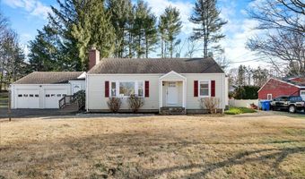 27 Meadowview Dr, Trumbull, CT 06611