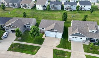 1617 12th St SE, Altoona, IA 50009