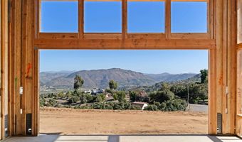 3916 Citrus Dr, Fallbrook, CA 92028