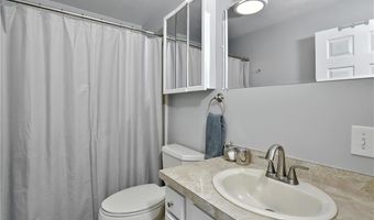 89 Spice Bush Trl, Narragansett, RI 02882