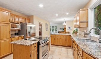 8 Whitney Ln, Boxborough, MA 01719