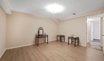 6109 CLEARWOOD Rd, Bethesda, MD 20817