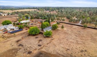 6400 Dale Ln, Anderson, CA 96007