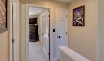 96 Fairway Dr 1, Ashland, NH 03217