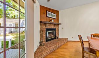 519 Country Club Dr W, Arapahoe, NC 28510