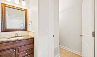 5918 Riviera Dr, Benton, AR 72019