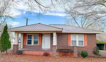 327 Guntersville Rd, Arab, AL 35016