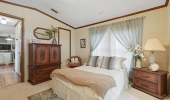 734 PULASKI Hwy, Bear, DE 19701