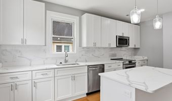 5811 WESTWOOD Ave, Baltimore, MD 21206