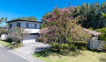61 Kai One Pl, Kailua, HI 96734