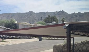 332 Carnival Dr, El Paso, TX 79912