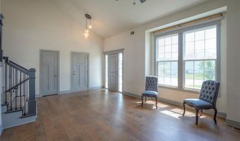 1632 N 157th Ln, Basehor, KS 66007