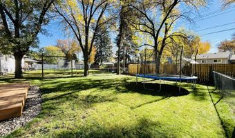 117 Elizabeth Dr, Aberdeen, SD 57401